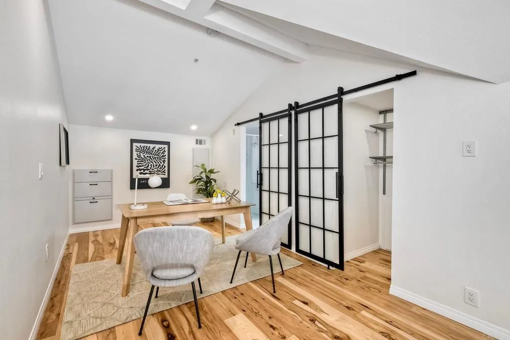 https://cdn.realtyfeed.com/cdn/127/306518226/ebebc7b27840f6936c766fb45f207ff9.webp