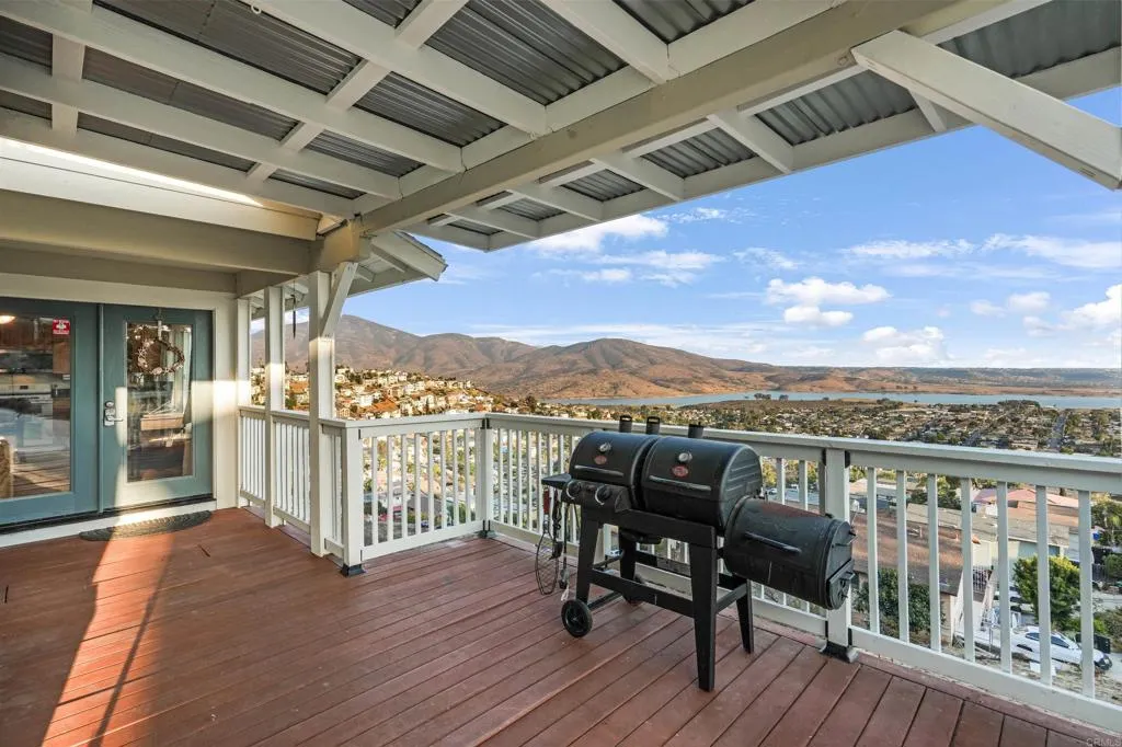https://cdn.realtyfeed.com/cdn/127/306518231/002be3567b5c2c21296d7afab46e21b4.webp