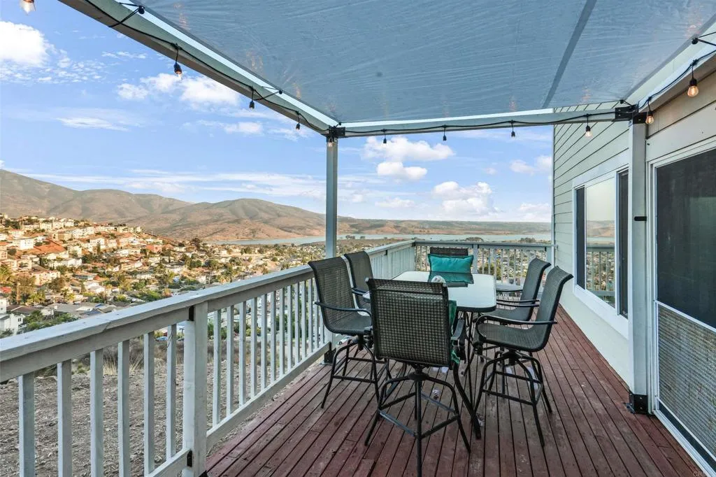 https://cdn.realtyfeed.com/cdn/127/306518231/1eaf6a2ef8a151d373af0796079f1154.webp