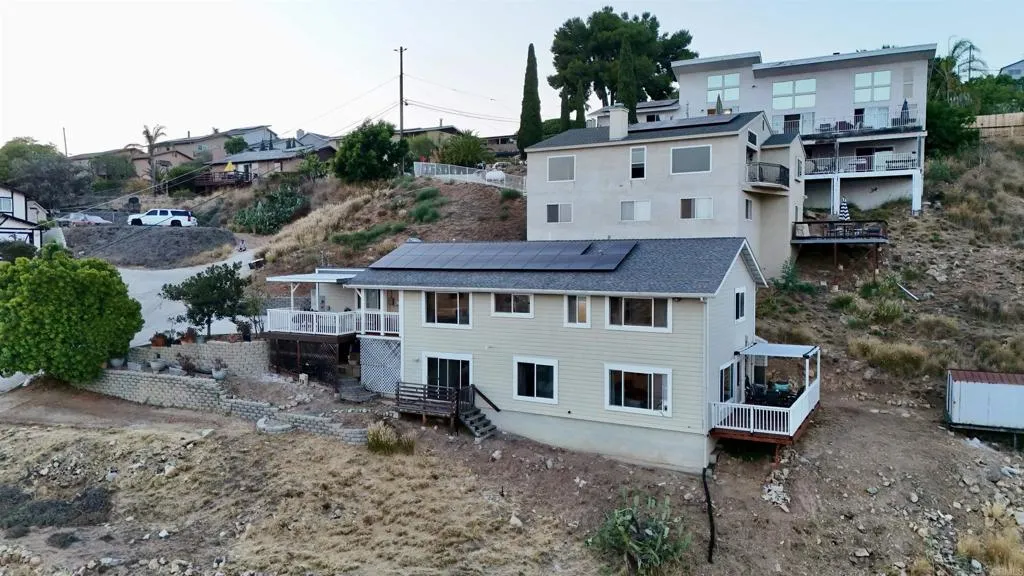 https://cdn.realtyfeed.com/cdn/127/306518231/4d4e8c1bf2beae4a0b2a48a9a29817b4.webp