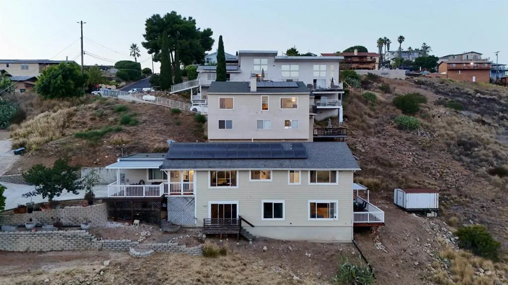 https://cdn.realtyfeed.com/cdn/127/306518231/af28fd79f85c0f7375f1dd9042ba9db9.webp