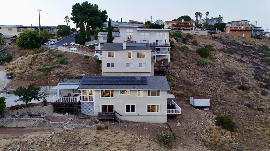 https://cdn.realtyfeed.com/cdn/127/306518231/b62860e31698646c6f129b4bced75ff0.webp