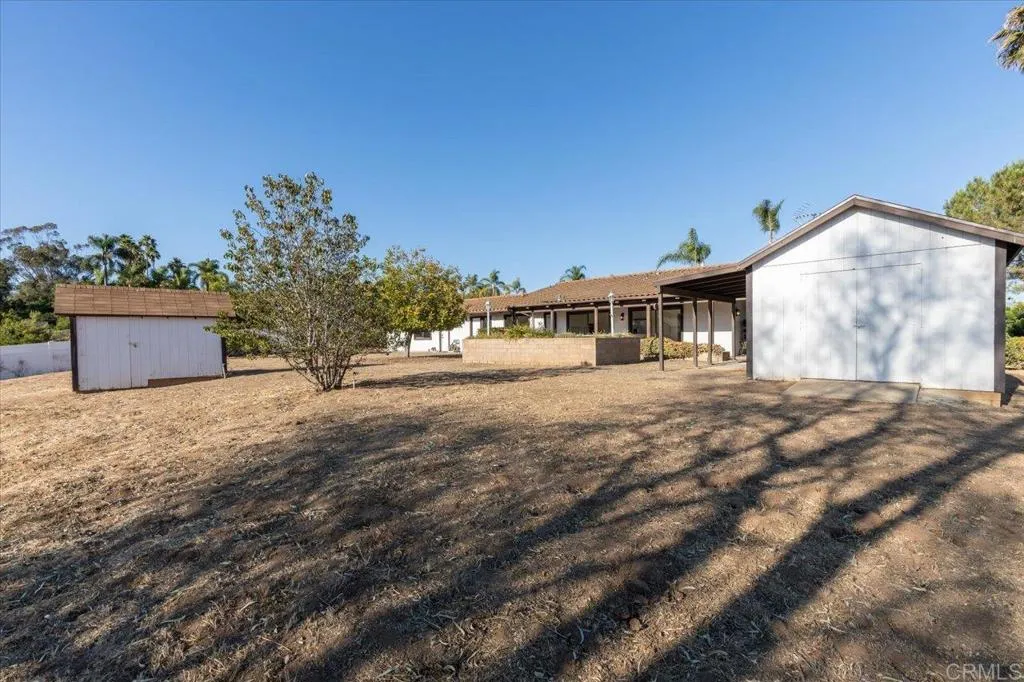 https://cdn.realtyfeed.com/cdn/127/306518247/52cf13d4a6da9191c4ab7403ad3ca4a7.webp