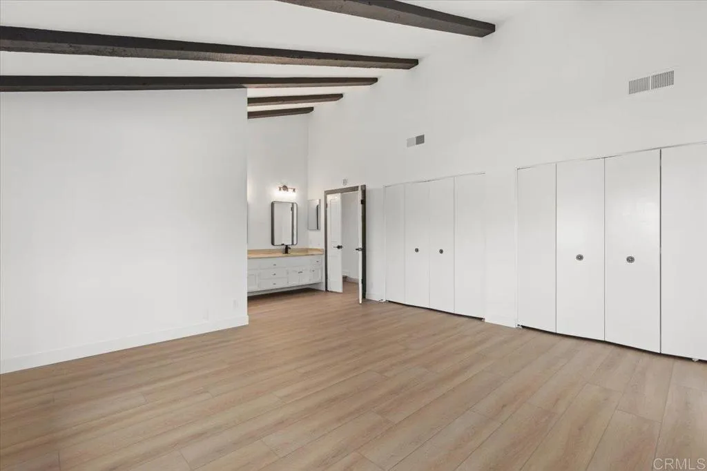 https://cdn.realtyfeed.com/cdn/127/306518247/5c352674c6761cd106572cf99cebe2f7.webp