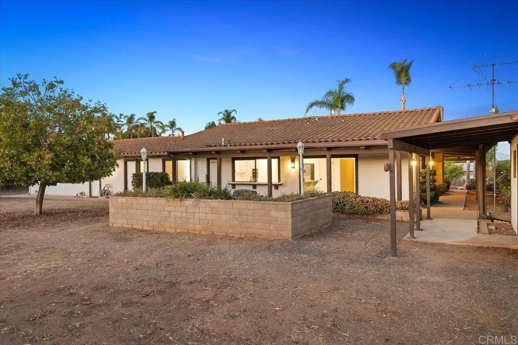 https://cdn.realtyfeed.com/cdn/127/306518247/65276eb03bed728cc713b4a7584efc62.webp