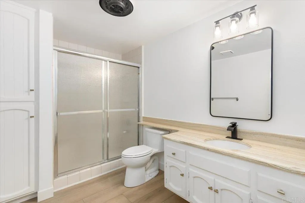 https://cdn.realtyfeed.com/cdn/127/306518247/8dd778c5dee7856868bf2767b66c7238.webp