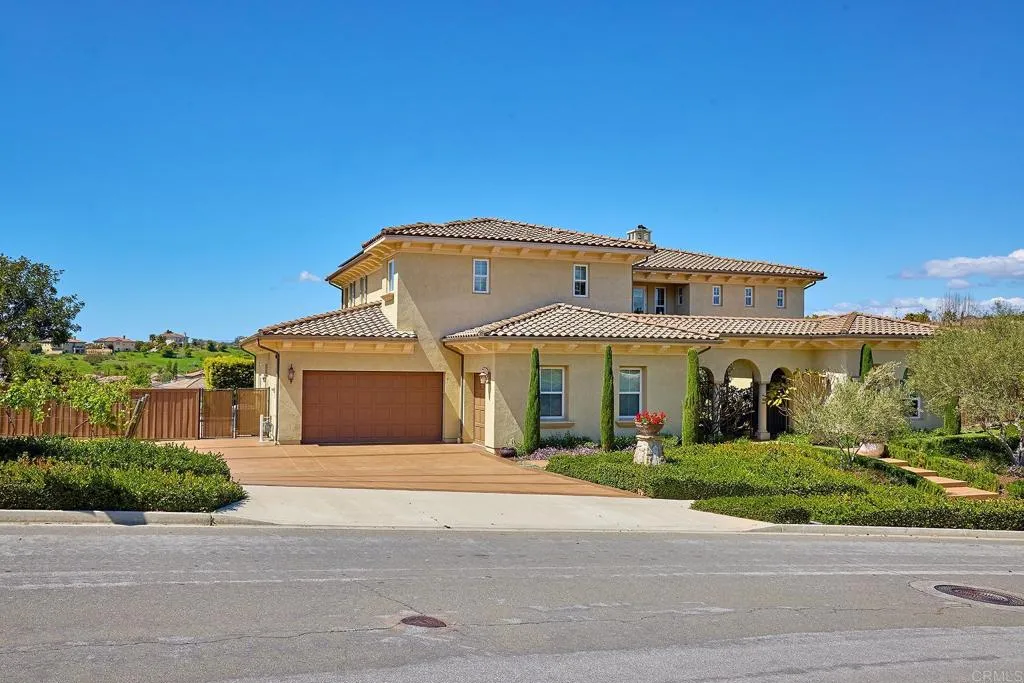 https://cdn.realtyfeed.com/cdn/127/306518264/745315c65e0f2944109939f16d6b945e.webp