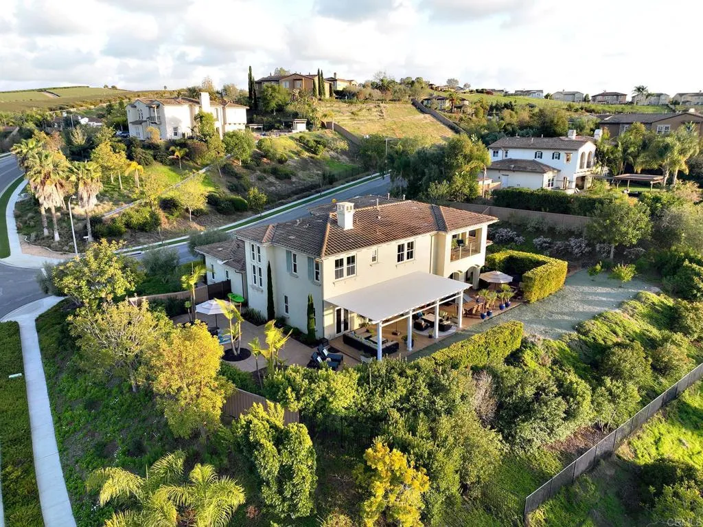https://cdn.realtyfeed.com/cdn/127/306518264/a8fa00735ce1b06130769340662f035e.webp
