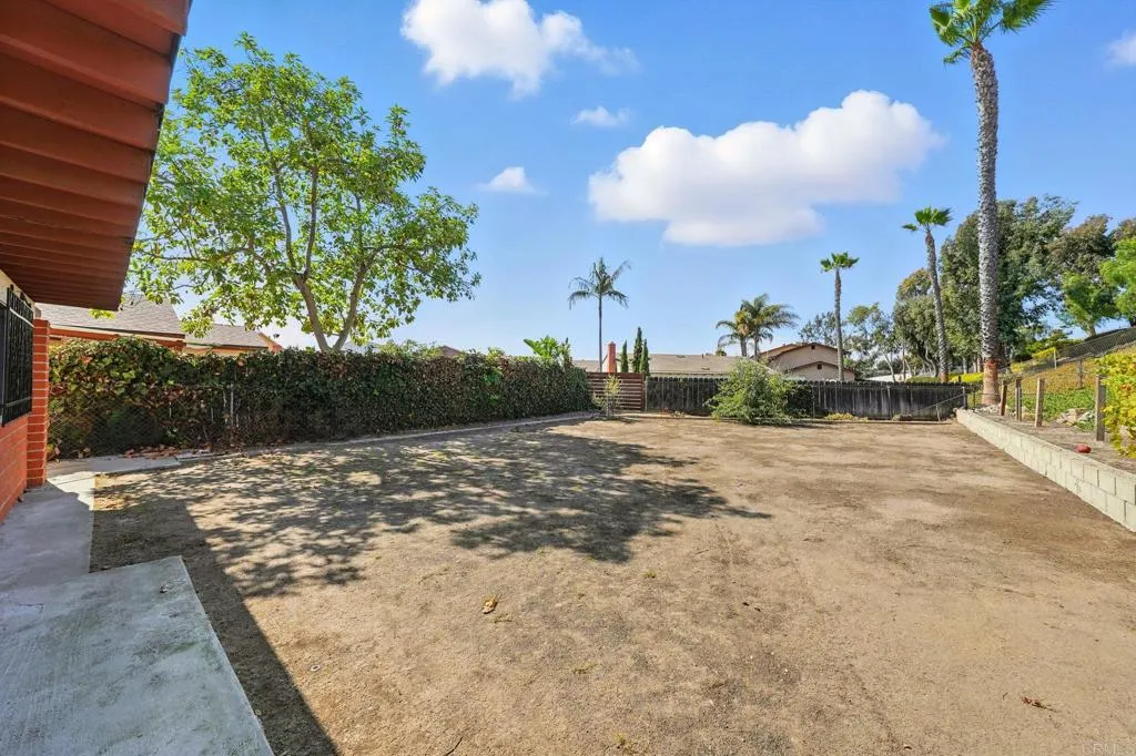 https://cdn.realtyfeed.com/cdn/127/306518285/3a4d0d33a9ca7af6fa8bc0018dbe49c6.webp