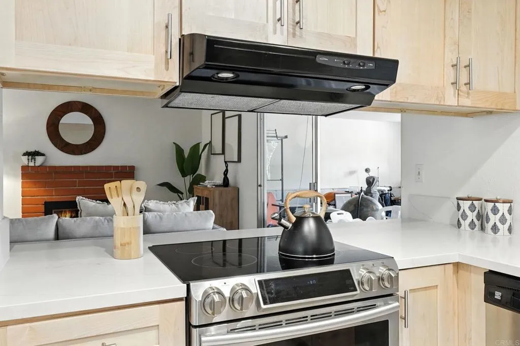 https://cdn.realtyfeed.com/cdn/127/306518285/a7a30bb46701e745e6a307cda8d106f5.webp