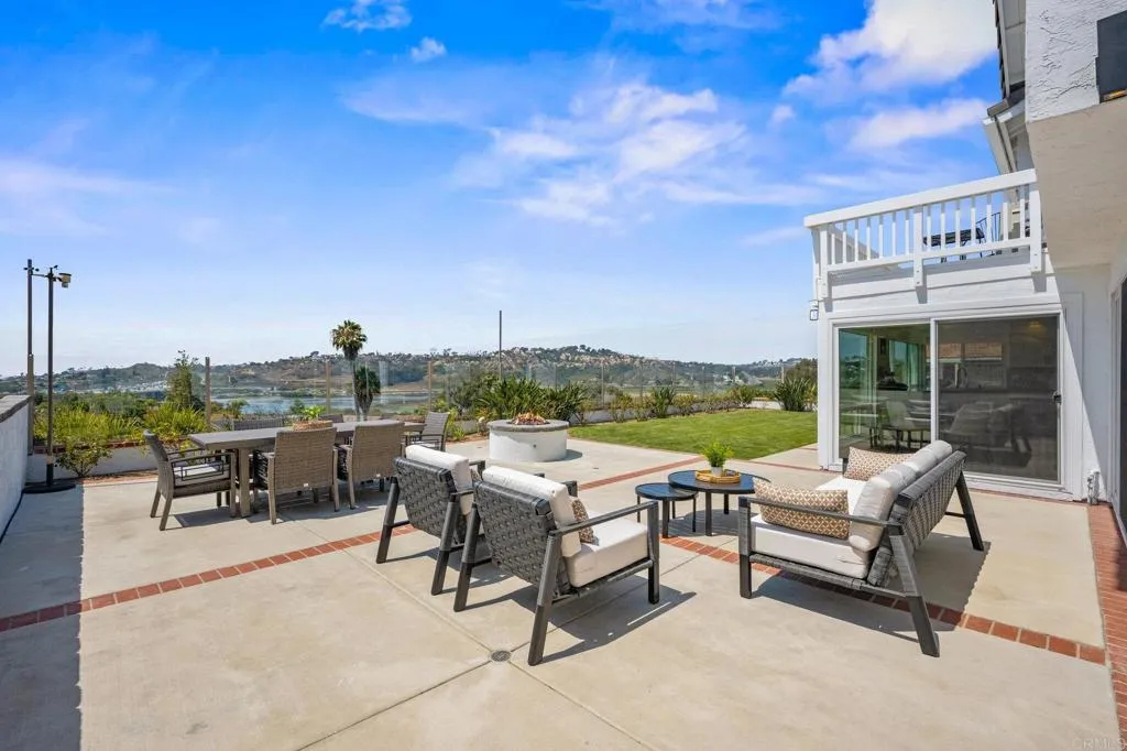 https://cdn.realtyfeed.com/cdn/127/306518287/4e29a646a7f5fa59307e6d67b0477dda.webp