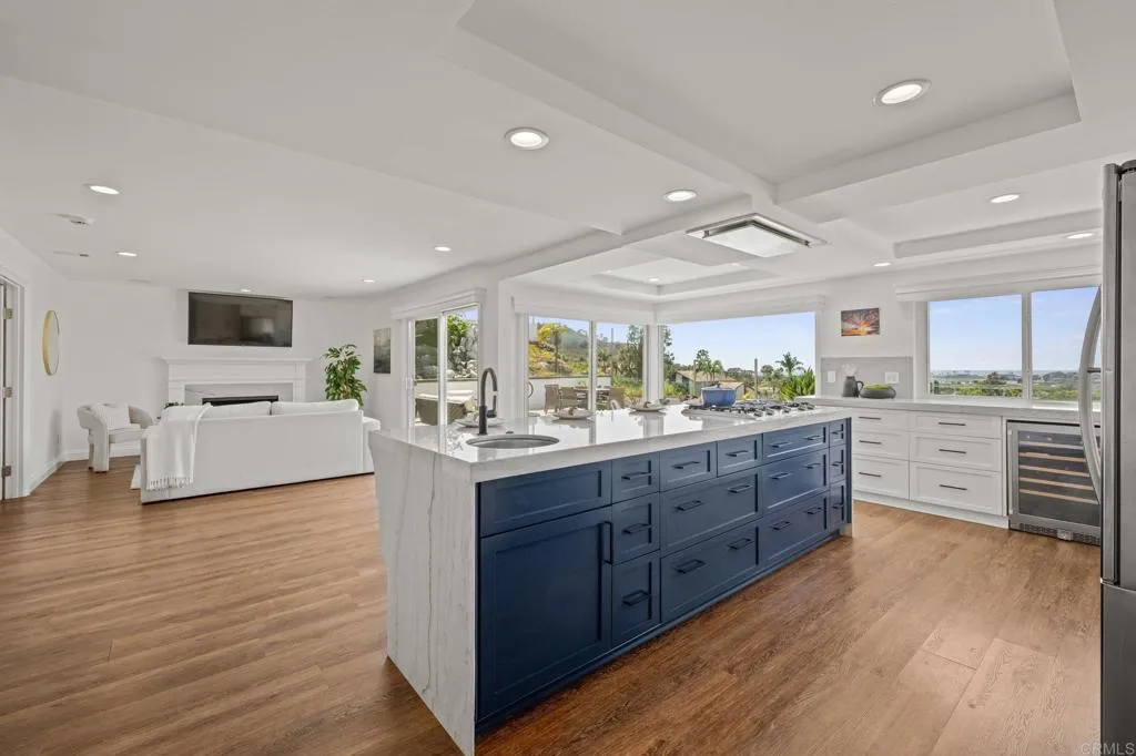 https://cdn.realtyfeed.com/cdn/127/306518287/55e6ac06ec225df8dfe5eb34de301376.webp