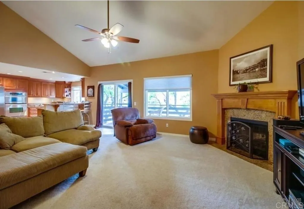 https://cdn.realtyfeed.com/cdn/127/306518309/376aa95f6246bc5c9931b2f80ff59fb8.webp