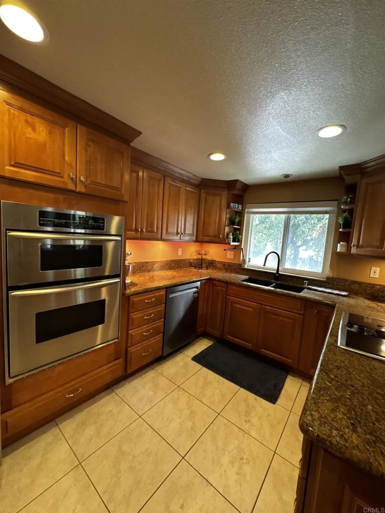 https://cdn.realtyfeed.com/cdn/127/306518309/47cffececafa97709fab61d29bc1e110.webp