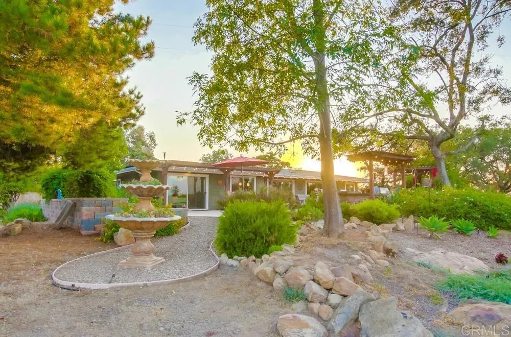 https://cdn.realtyfeed.com/cdn/127/306518310/453ae5888a3f0a0ecbb5deb515a5007e.webp