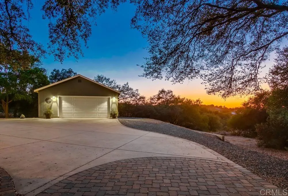 https://cdn.realtyfeed.com/cdn/127/306518310/5bf4831aa005a7b7eb6297ee1e34d022.webp