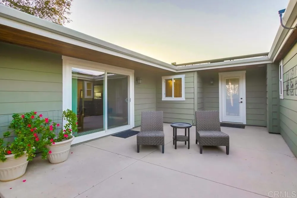 https://cdn.realtyfeed.com/cdn/127/306518310/9ff5e08abcacd9f759015e4f28c21e26.webp