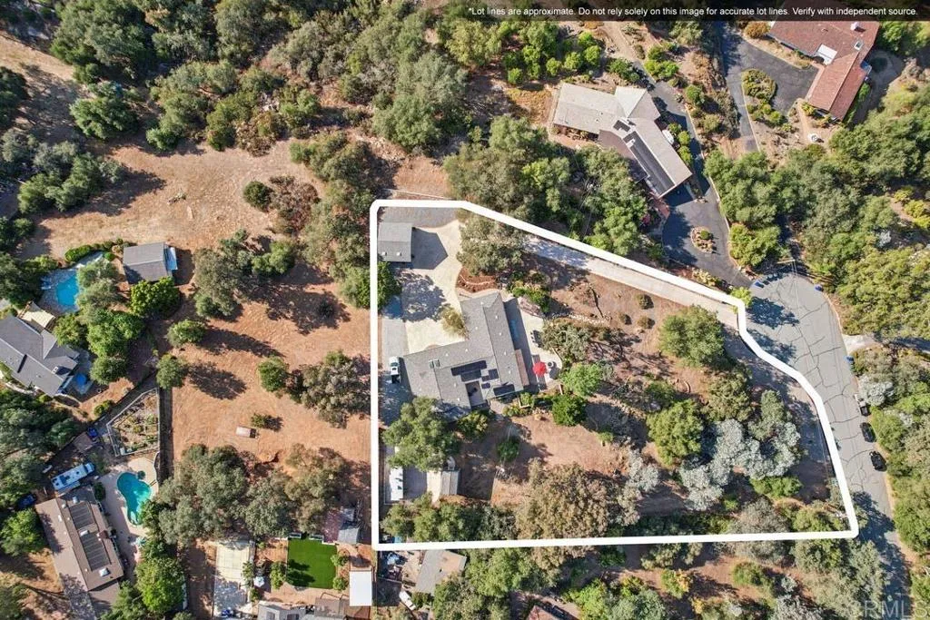 https://cdn.realtyfeed.com/cdn/127/306518310/de2b976a757b78259e1e6e21a302300b.webp
