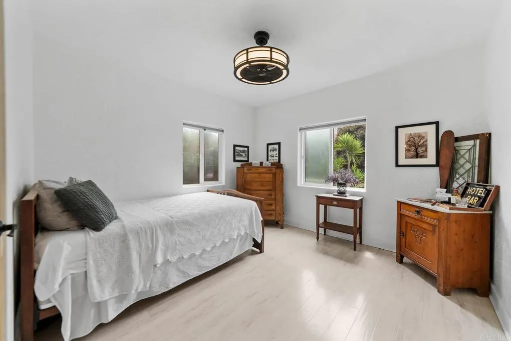 https://cdn.realtyfeed.com/cdn/127/306518313/bb4d69f7debc7f863381220fd02d25d3.webp