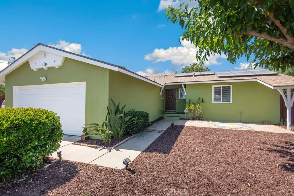 https://cdn.realtyfeed.com/cdn/127/306518315/388b4edd0dcc0d30d868eba5cb43d95f.webp
