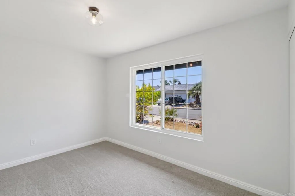 https://cdn.realtyfeed.com/cdn/127/306518329/a5425d7bfa036783ef8e5e8f5d1e67a4.webp