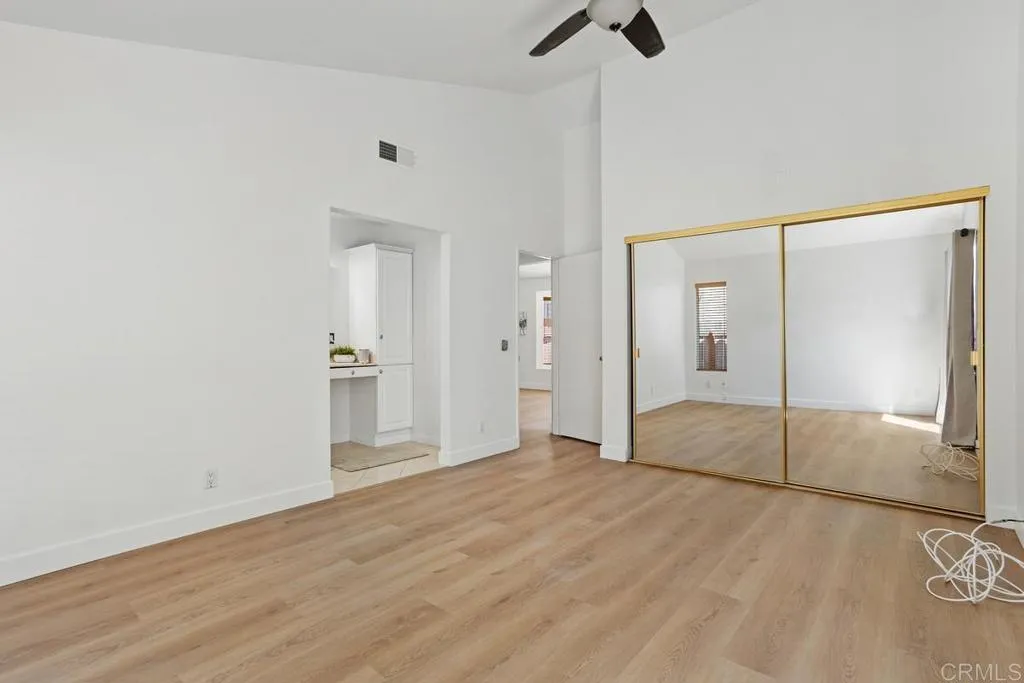 https://cdn.realtyfeed.com/cdn/127/306518370/245ad6e8d62aaae97d7d2f941be6edbd.webp
