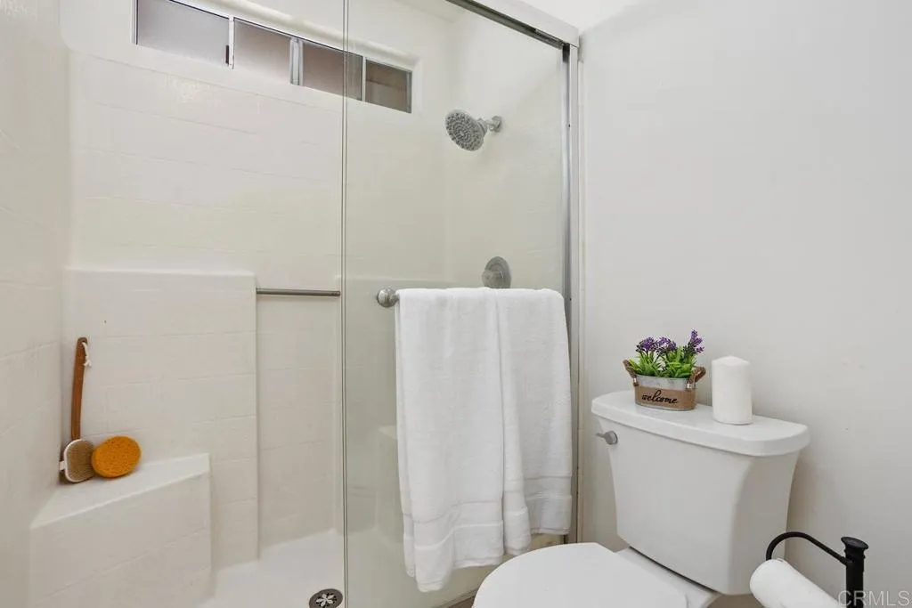 https://cdn.realtyfeed.com/cdn/127/306518370/fd18c48078e19cef283c221da035424e.webp