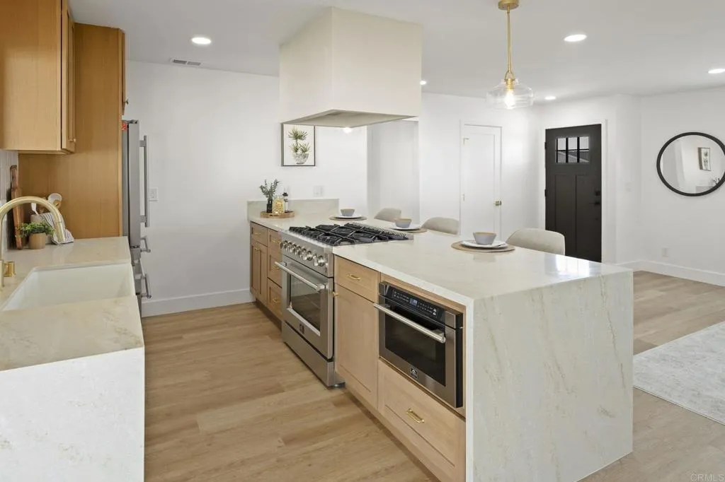 Photo #11: PTP2506192 Listing: Photo #11