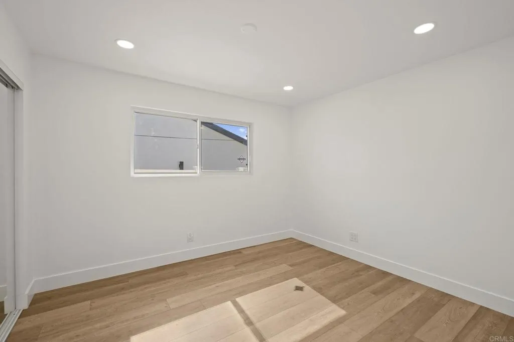 Photo #27: PTP2506192 Listing: Photo #27