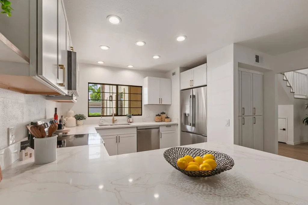 https://cdn.realtyfeed.com/cdn/127/306518400/7d1191e90d2537950089f917730df21c.webp