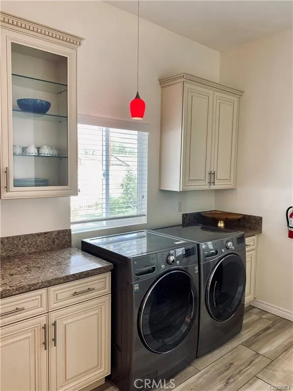 19238 Arminta, Reseda, CA, 91335