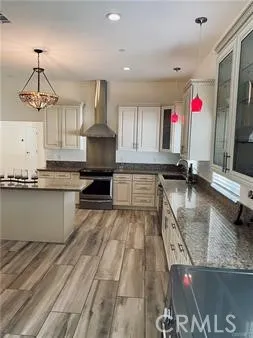 19238 Arminta, Reseda, CA, 91335