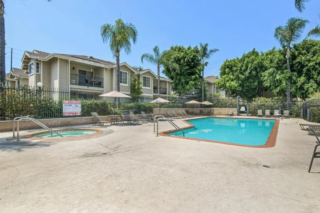 https://cdn.realtyfeed.com/cdn/127/306518441/51fc56fa3895ffafc007197d646dd4d0.webp