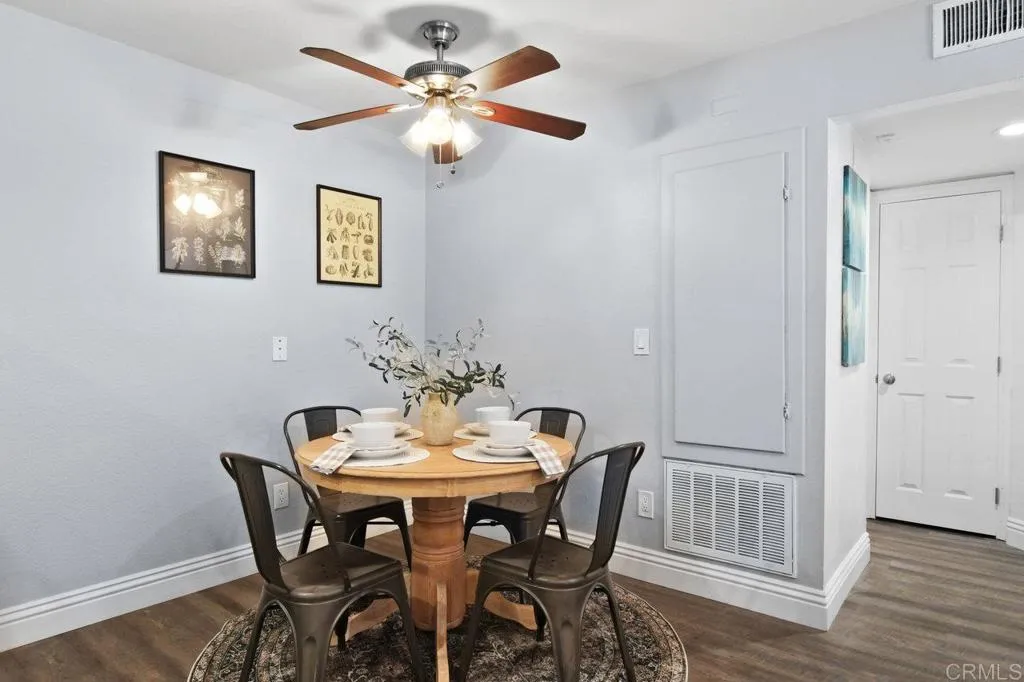 https://cdn.realtyfeed.com/cdn/127/306518441/82d1476d25aa9acf84814619707c38ea.webp
