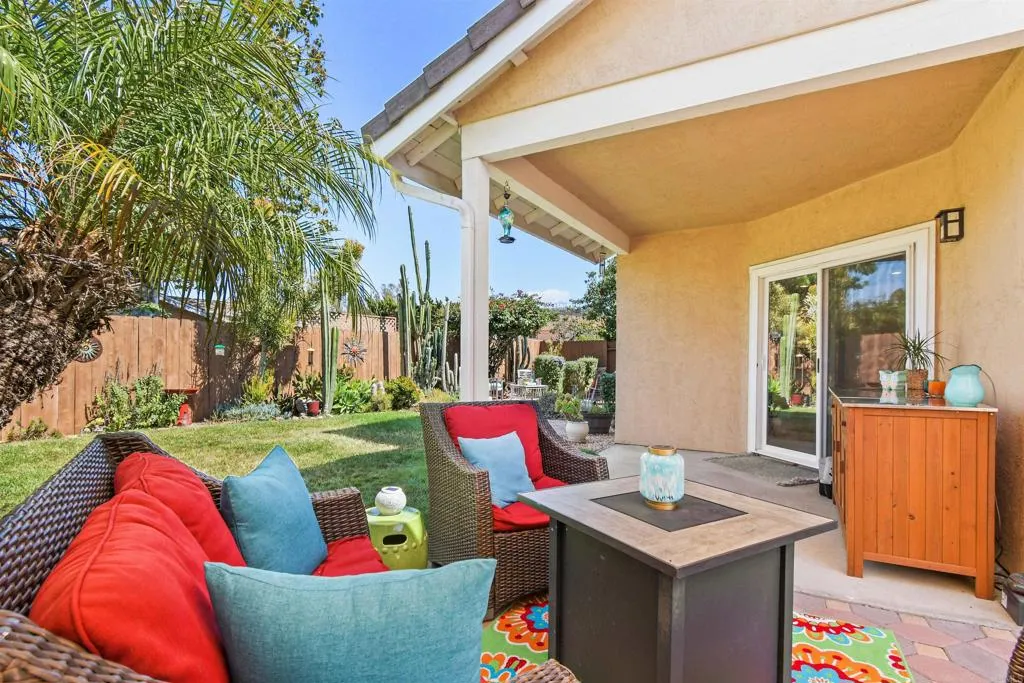 https://cdn.realtyfeed.com/cdn/127/306518447/0fb0f7d5a69d2d635bc9a369acd2d4ed.webp