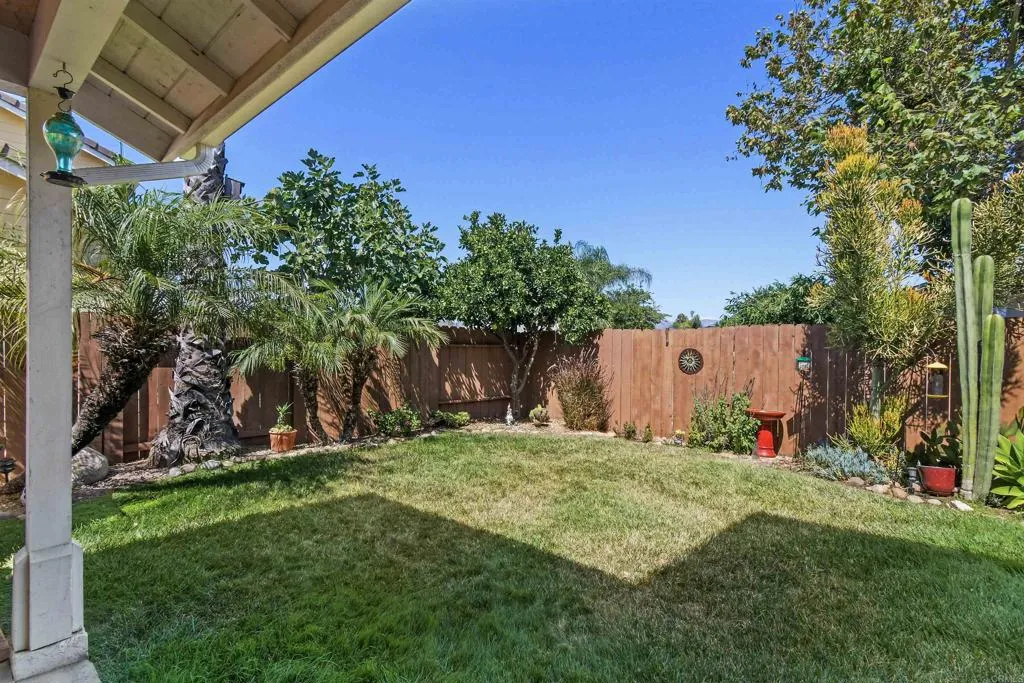 https://cdn.realtyfeed.com/cdn/127/306518447/10655c8b4496ebf6075a8edc12f24393.webp