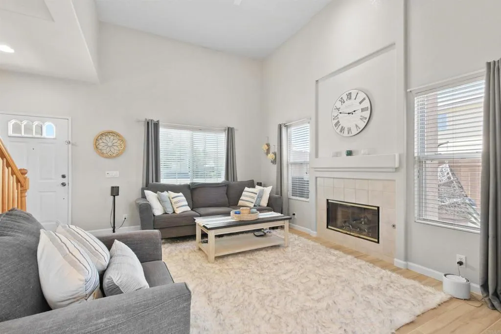 https://cdn.realtyfeed.com/cdn/127/306518447/d0221ffbef6a3339818ad4c7b83f6ccd.webp
