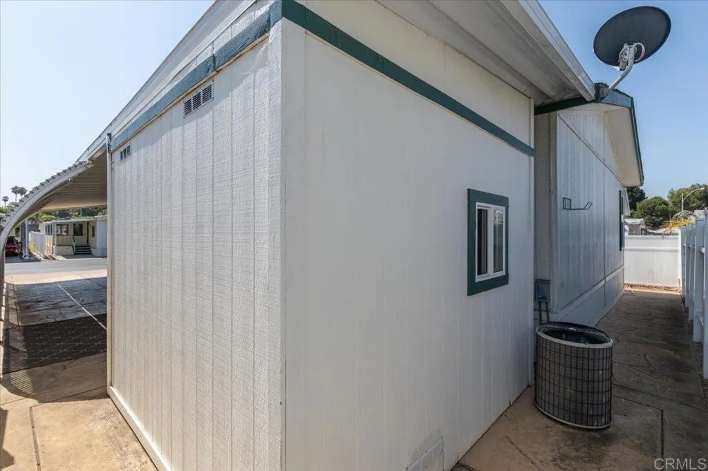 https://cdn.realtyfeed.com/cdn/127/306518450/dc1c9e92170c99a6e5d5b7344e4805d6.webp