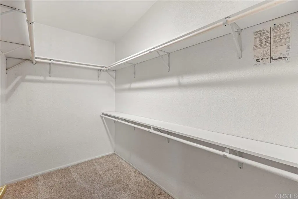 https://cdn.realtyfeed.com/cdn/127/306518450/e6ef71b102914983de76b9cacc349a8d.webp