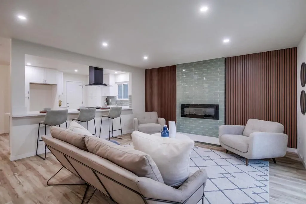 https://cdn.realtyfeed.com/cdn/127/306518459/8b014d462801faf0629cabd1a07c4937.webp