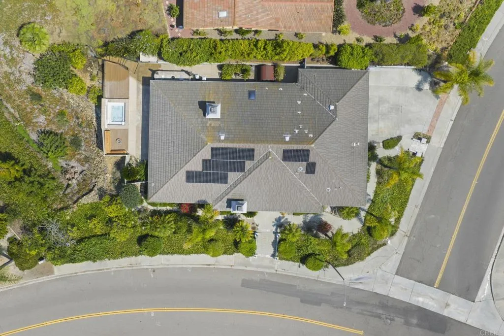 https://cdn.realtyfeed.com/cdn/127/306518490/023340c8ab5166477f9607ec8a11c8f4.webp