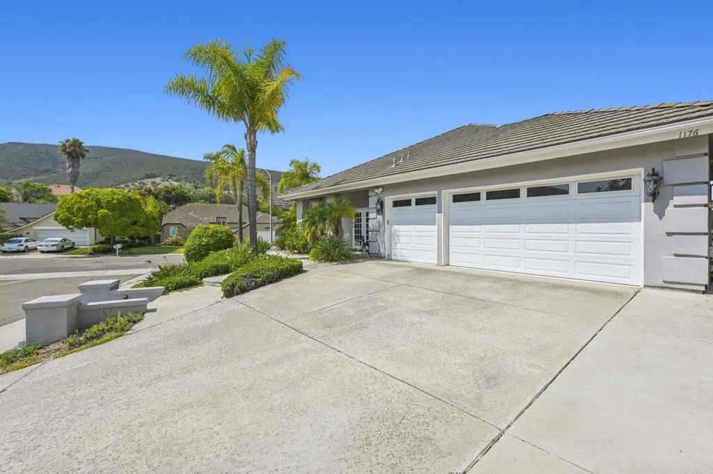 https://cdn.realtyfeed.com/cdn/127/306518490/7ca41a41a0c52a00b70d33eff524657c.webp