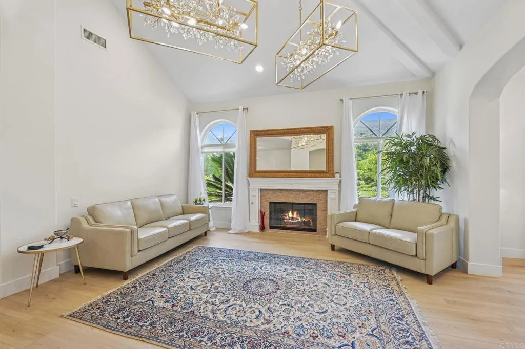 https://cdn.realtyfeed.com/cdn/127/306518490/846c8b866ceaa7ec9e6014bb02e4600d.webp