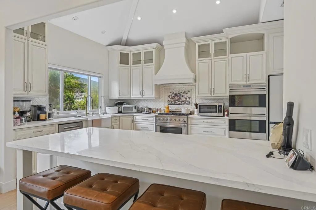 https://cdn.realtyfeed.com/cdn/127/306518490/c7f1e903542df83b9d14fd8a6711e507.webp