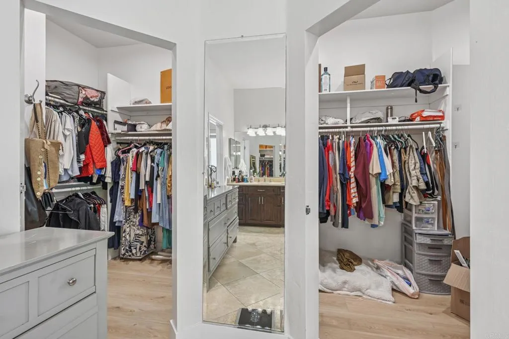 https://cdn.realtyfeed.com/cdn/127/306518490/f0ec07092b5da582aece0f40e7330246.webp
