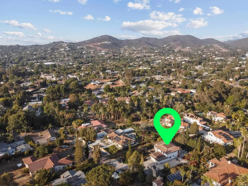 https://cdn.realtyfeed.com/cdn/127/306518492/41456371b5355ed3877d2cb157df4846.webp