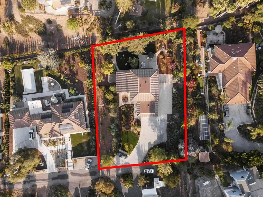 https://cdn.realtyfeed.com/cdn/127/306518492/b1f21294c87ecf0807540246026cf89c.webp