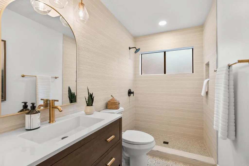 https://cdn.realtyfeed.com/cdn/127/306518492/cc555a604d5ad861a16a1e3fa27e8d65.webp
