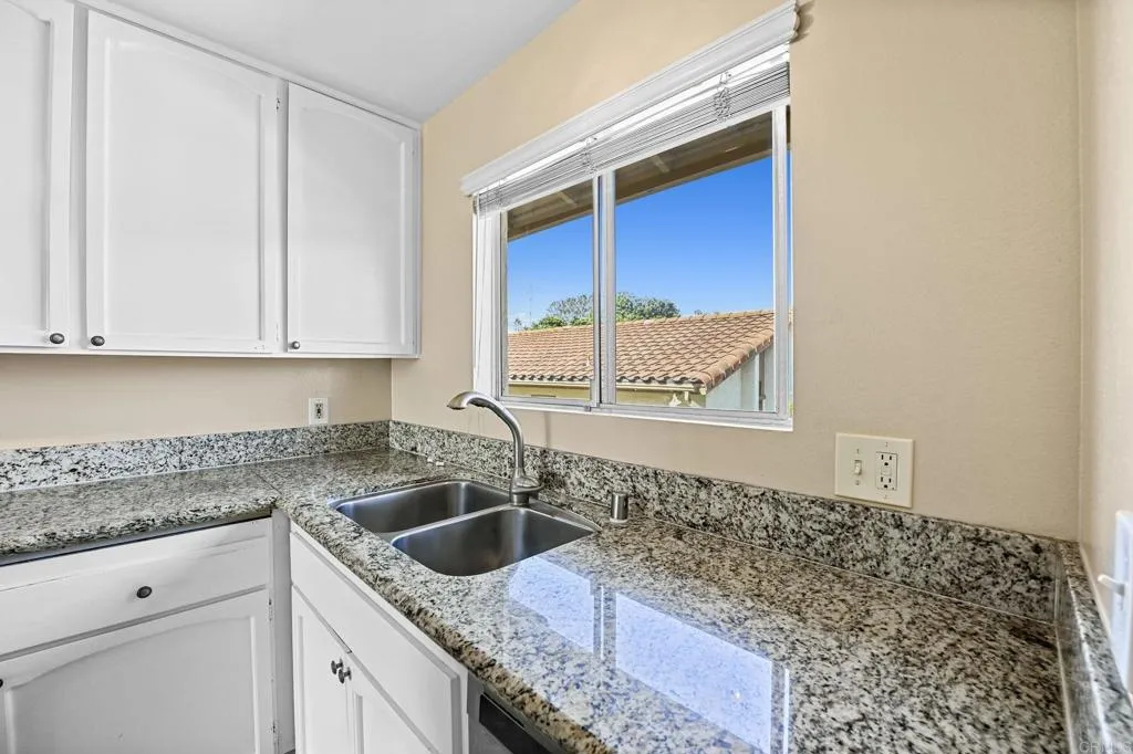 https://cdn.realtyfeed.com/cdn/127/306518525/01fdf143edb25b2f0c07b775fcf1de17.webp