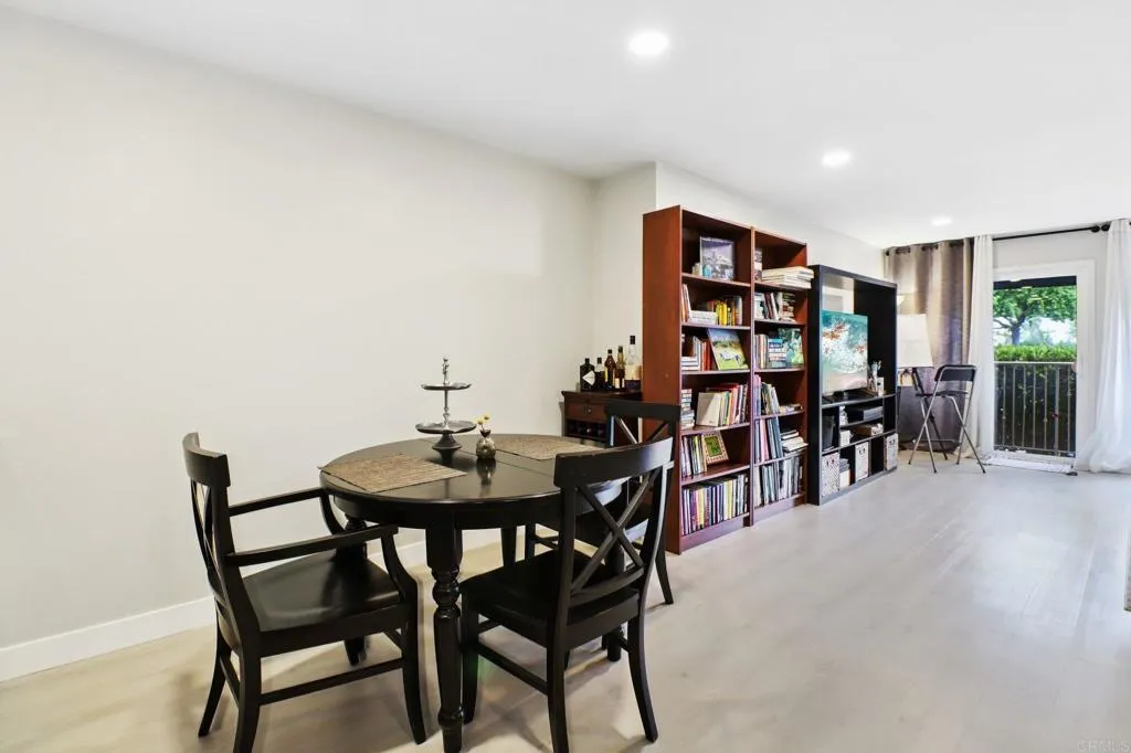 https://cdn.realtyfeed.com/cdn/127/306518576/3951740408baacccb8b3d288d46834c7.webp